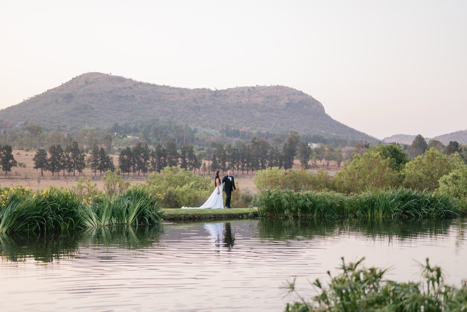 Willow Road wedding photograph 35
