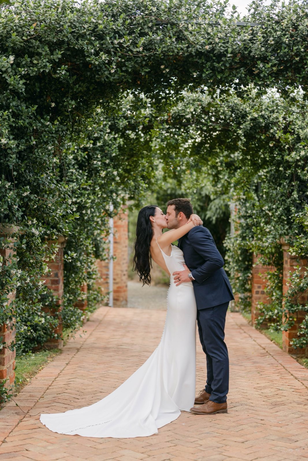 Willow Road wedding photograph 394