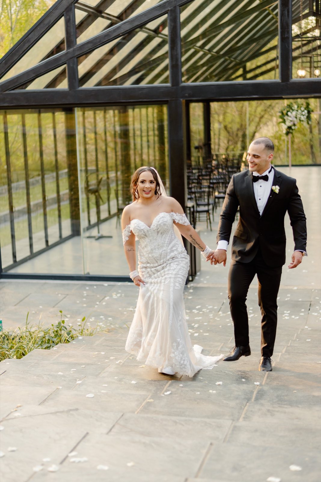 Willow Road wedding photograph 111