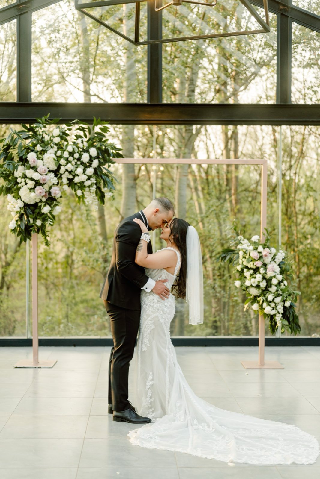 Willow Road wedding photograph 130