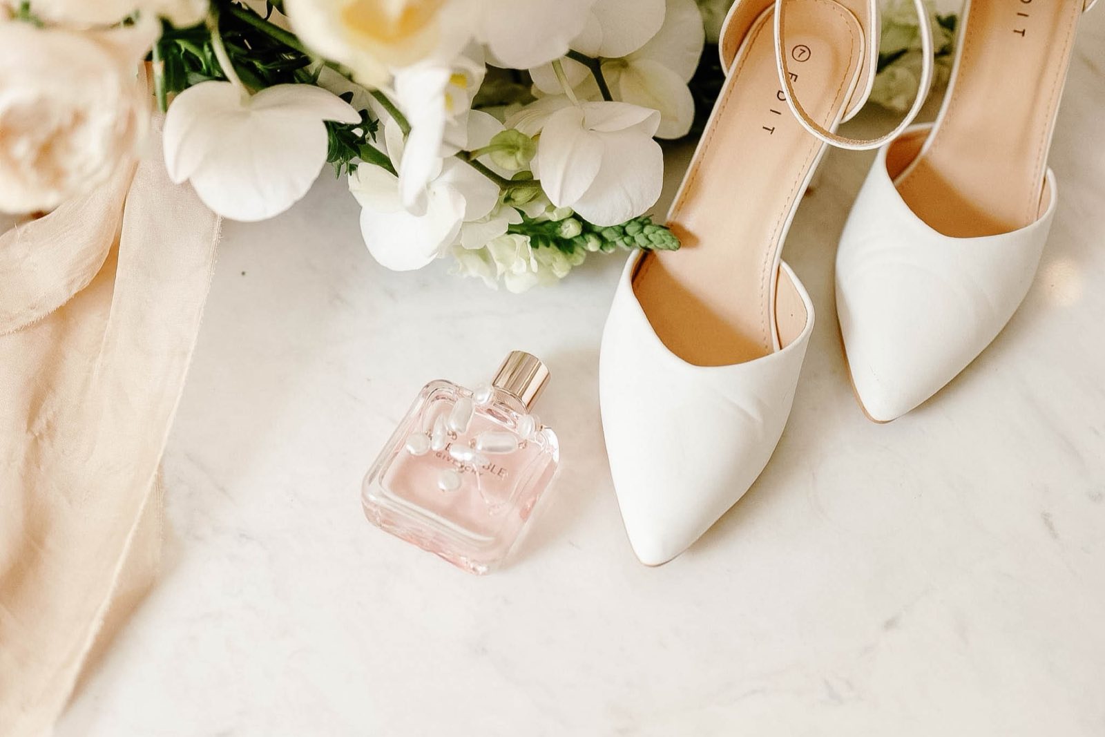 Willow Road wedding photograph 155