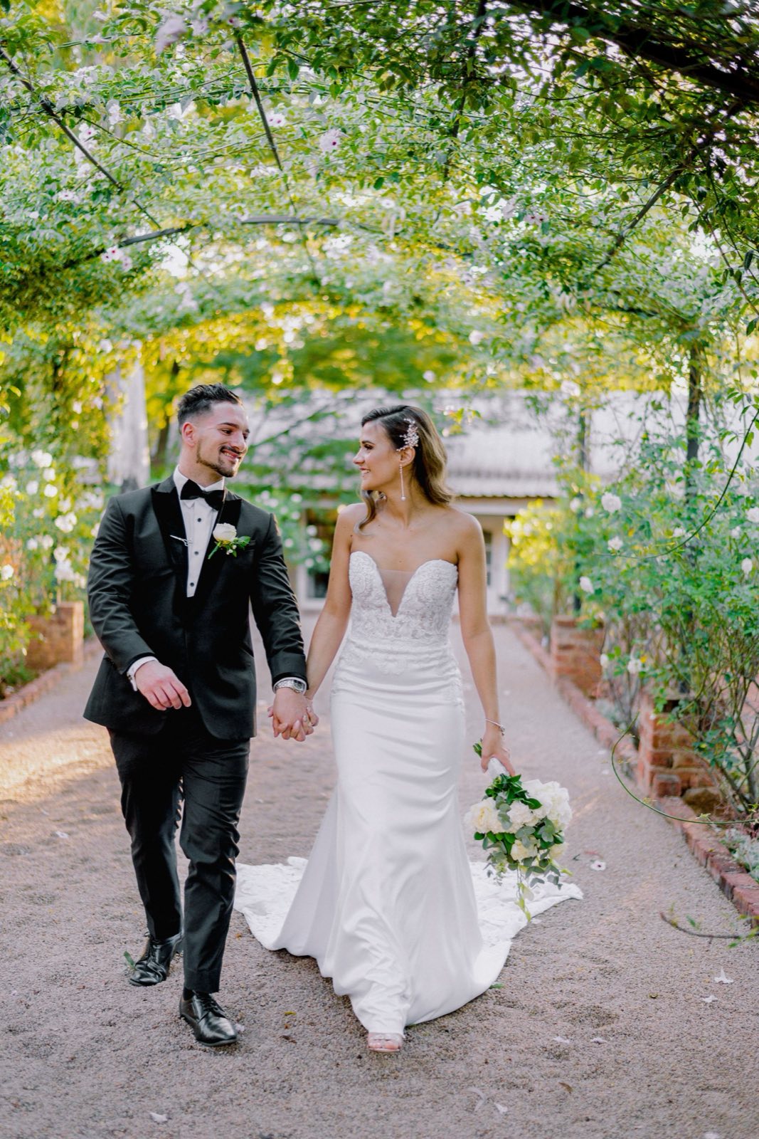 Willow Road wedding photograph 158