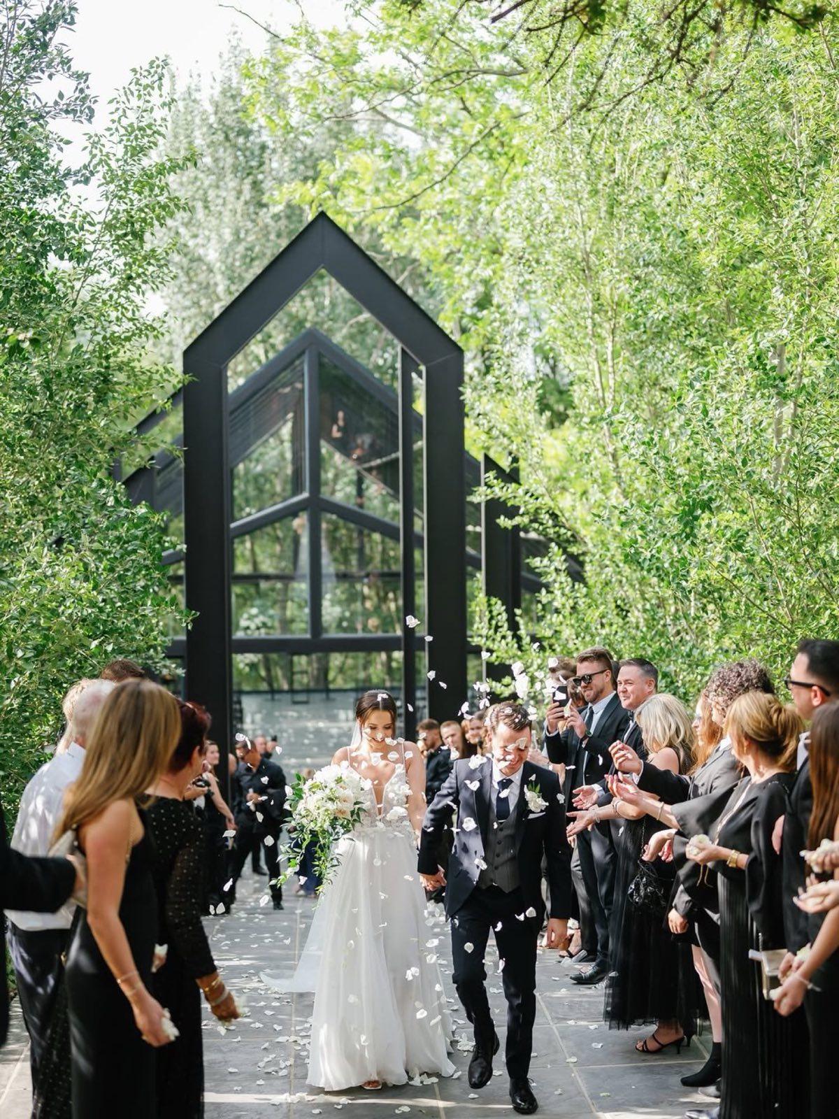 Willow Road wedding photograph 461